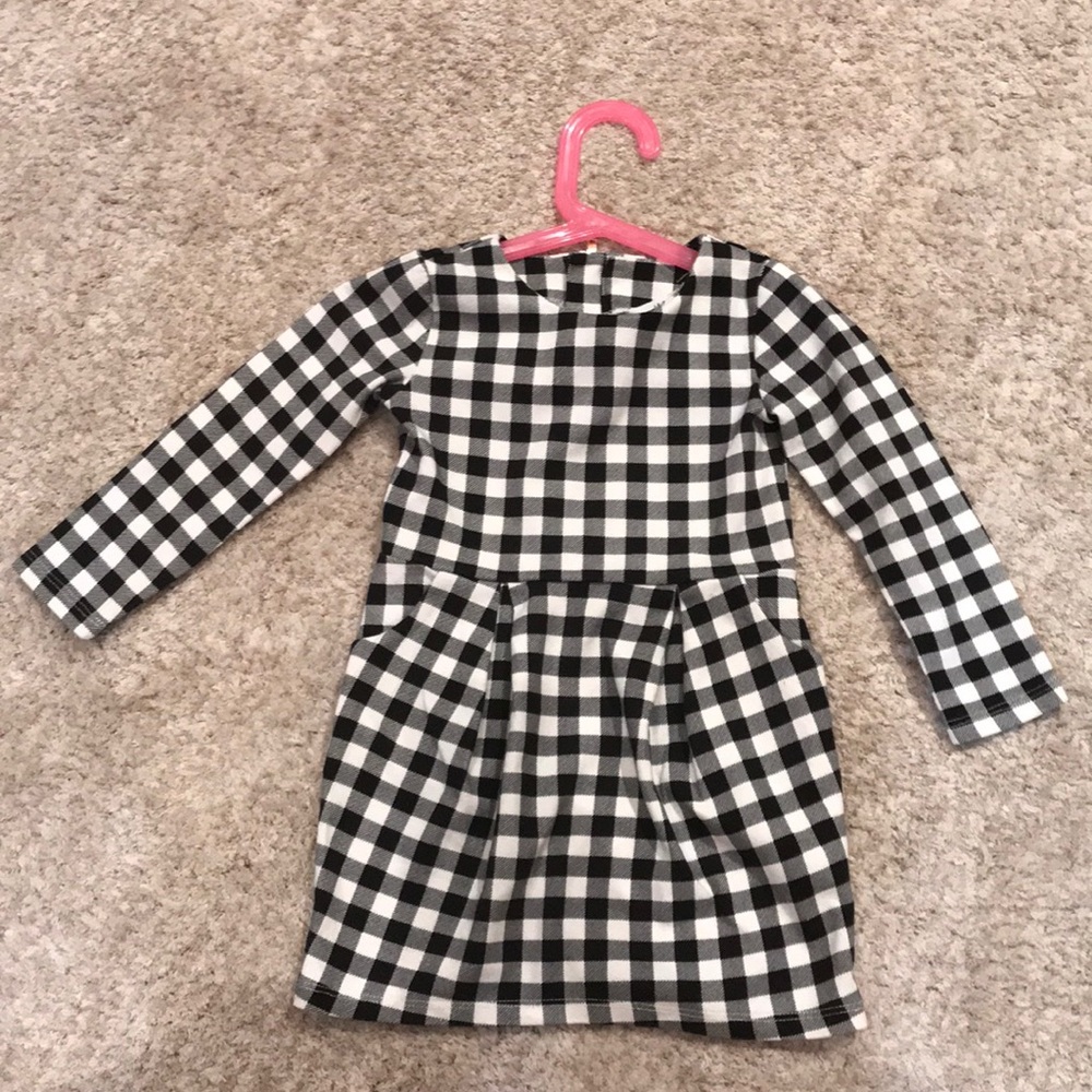 Dress with pockets